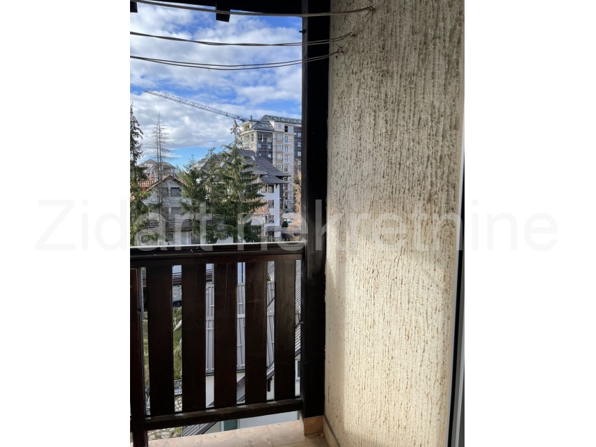 Квартира, 645 м², 100 000$ — FAKTOR